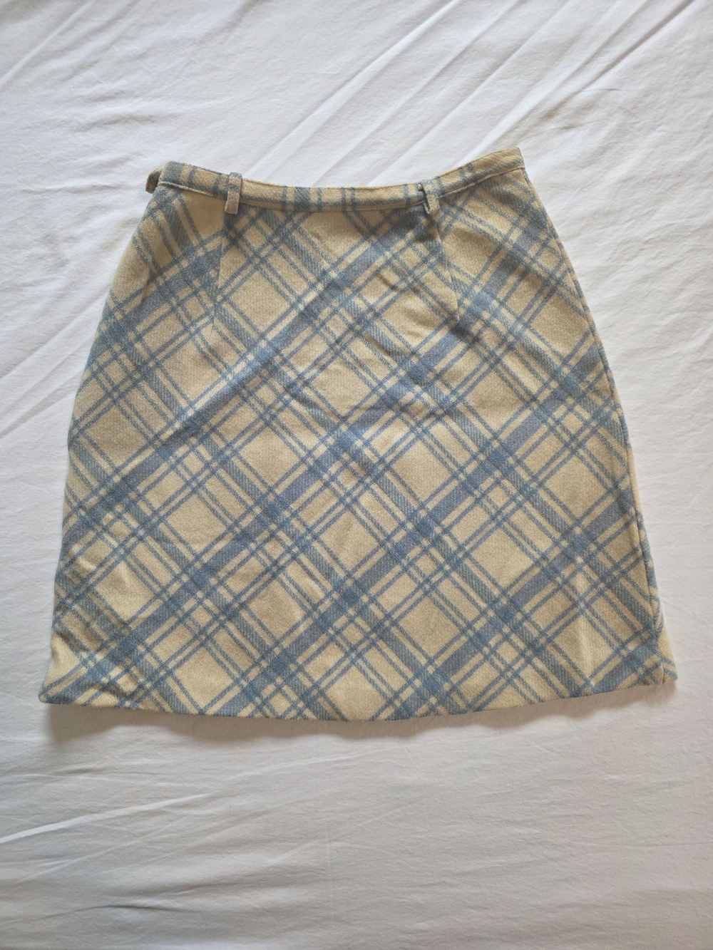 Vintage Plaid A-Line Mini Skirt in Cream and Light Blue